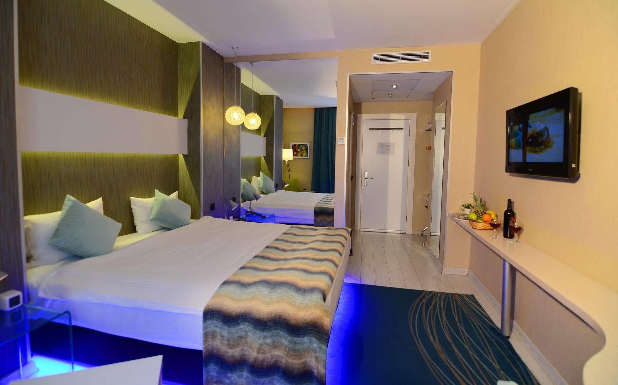 Tempo Hotel 4Levent Стамбул Екстер'єр фото